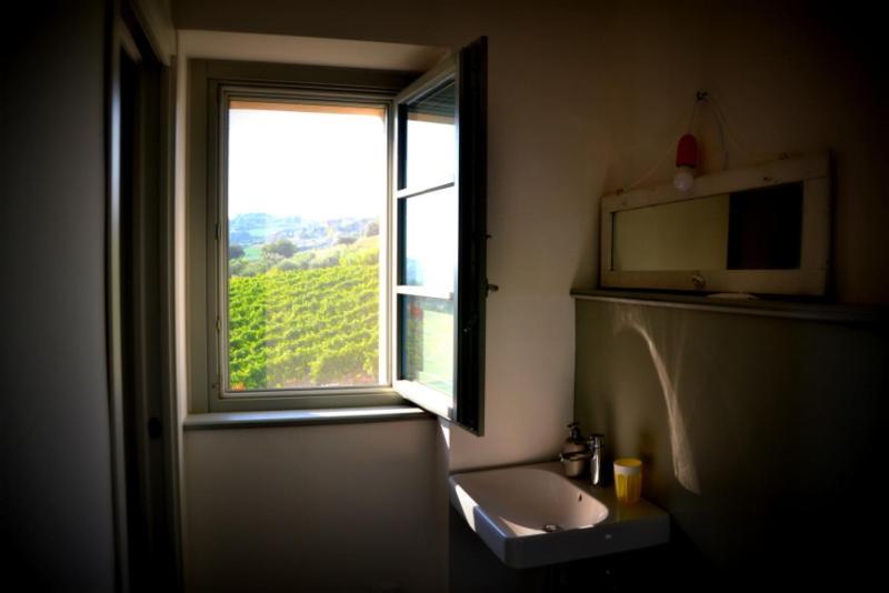 מונטפרנדונה B&B Casale Fonte Vecchia מראה חיצוני תמונה