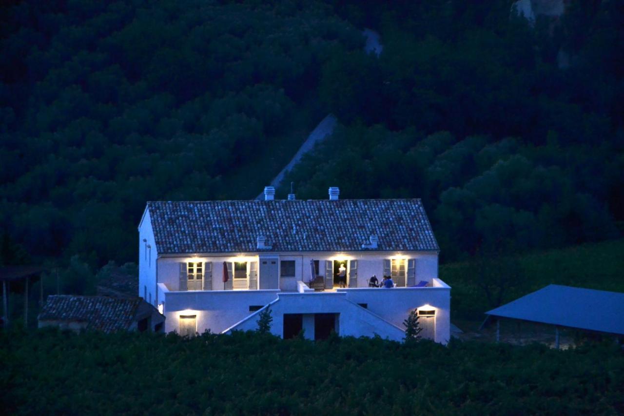 מונטפרנדונה B&B Casale Fonte Vecchia מראה חיצוני תמונה
