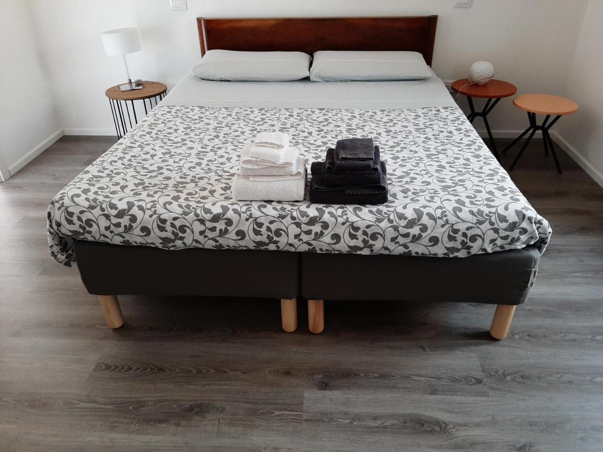 מונטפרנדונה B&B Casale Fonte Vecchia מראה חיצוני תמונה